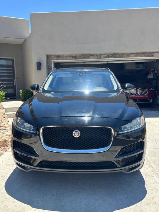 2020 Jaguar F-Pace - Image 5 of 9