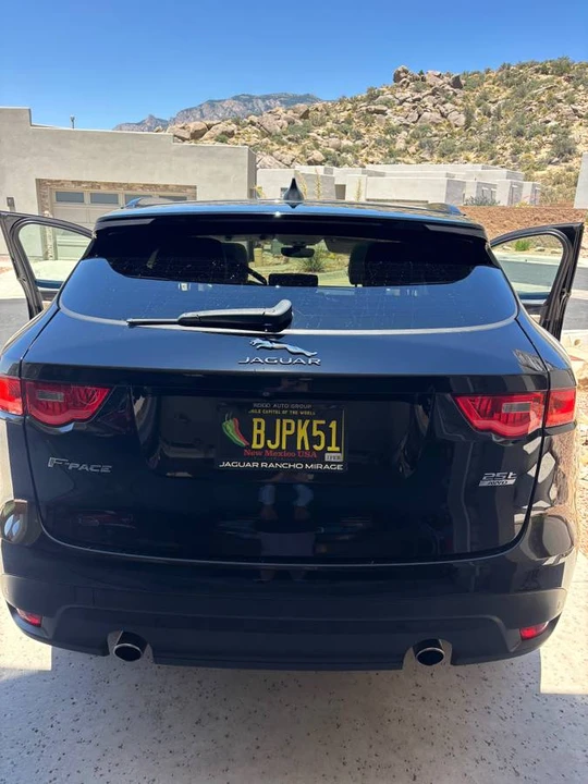 2020 Jaguar F-Pace - Image 8 of 9