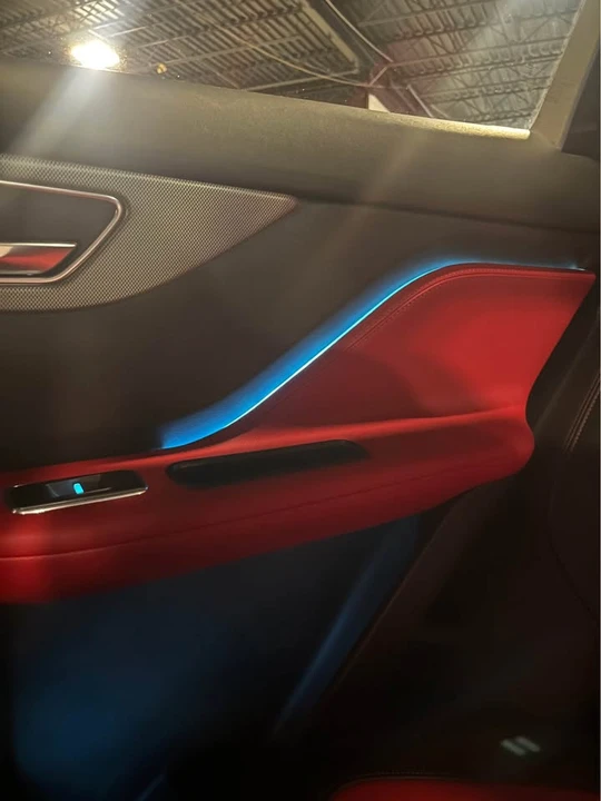 2020 Jaguar F-Pace - Image 17 of 18