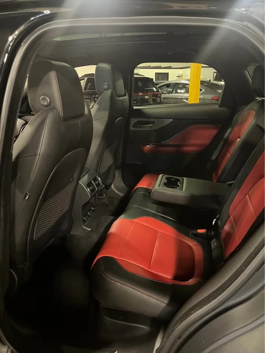 2020 Jaguar F-Pace - Image 14 of 18