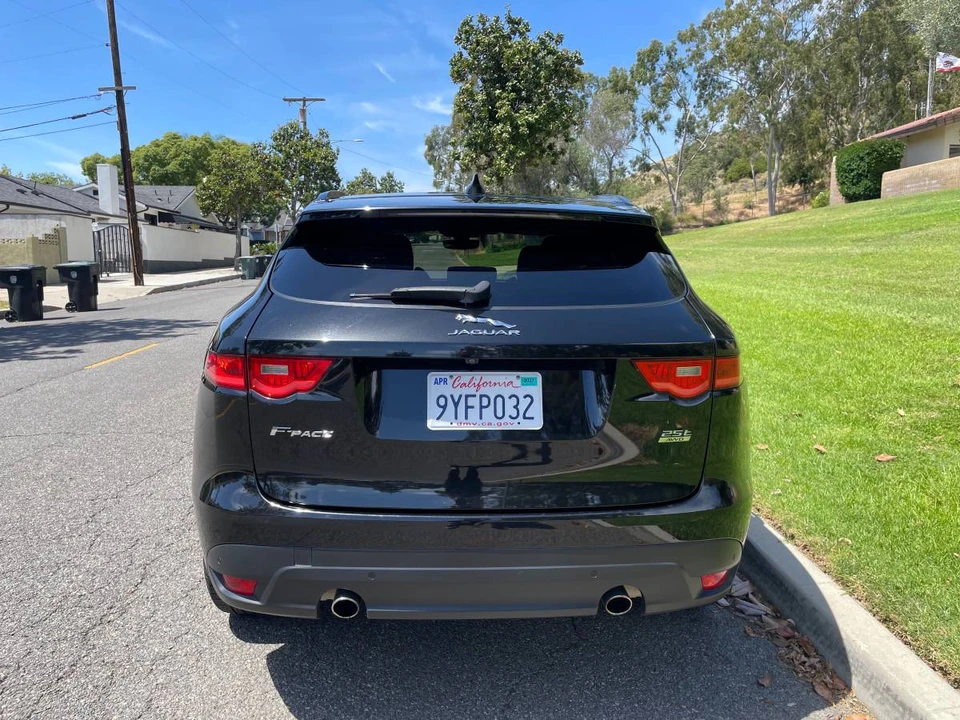 2020 Jaguar F-Pace - Image 4 of 15