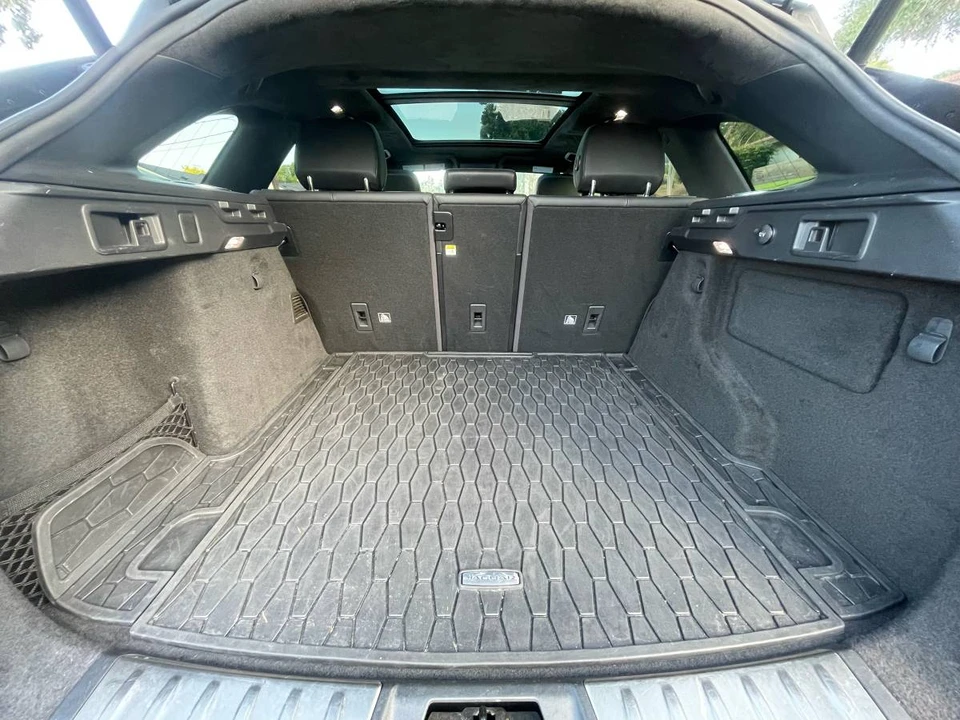 2020 Jaguar F-Pace - Image 16 of 16