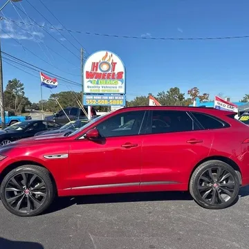 2020 Jaguar F-Pace 30t R-Sport