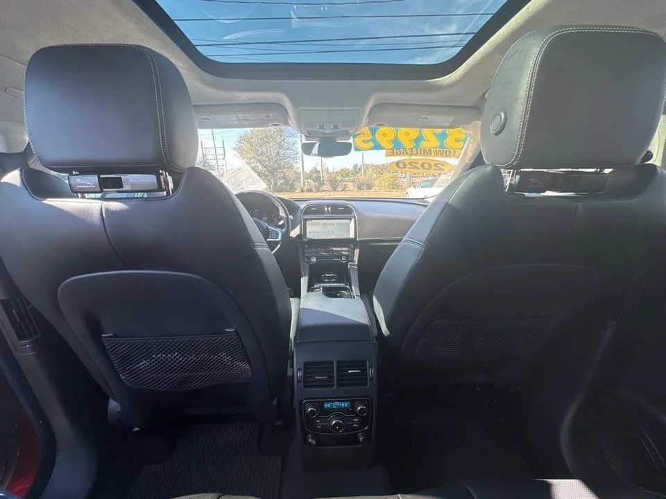 2020 Jaguar F-Pace - Image 12 of 18