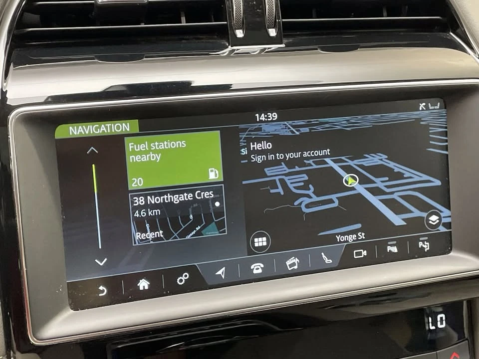 2020 Jaguar F-Pace - Image 16 of 20