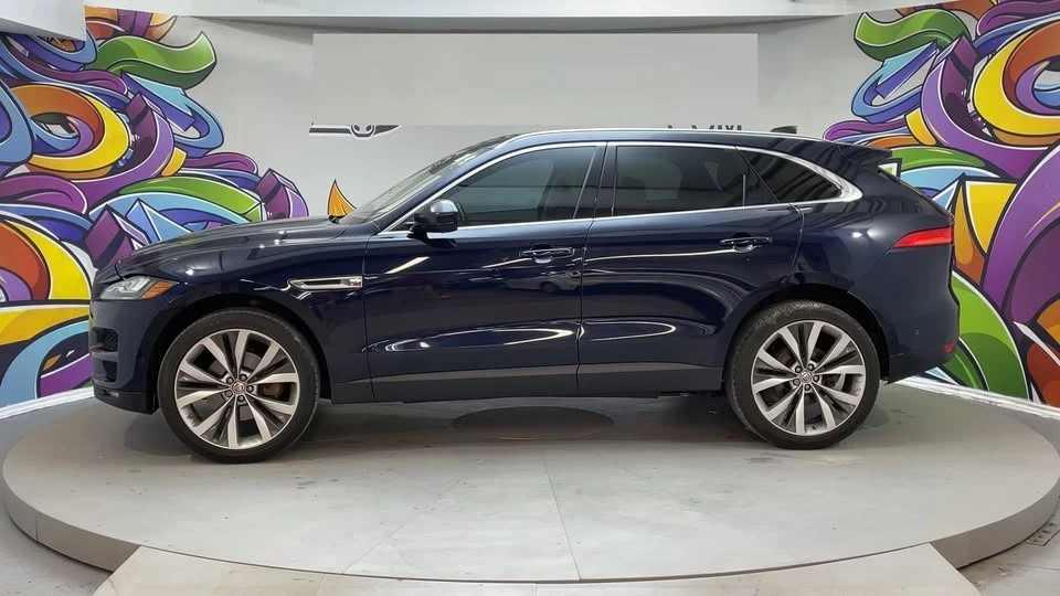 2020 Jaguar F-Pace - Image 2 of 20
