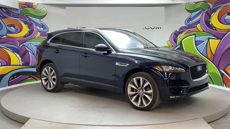 2020 Jaguar F-Pace - Image 7 of 20