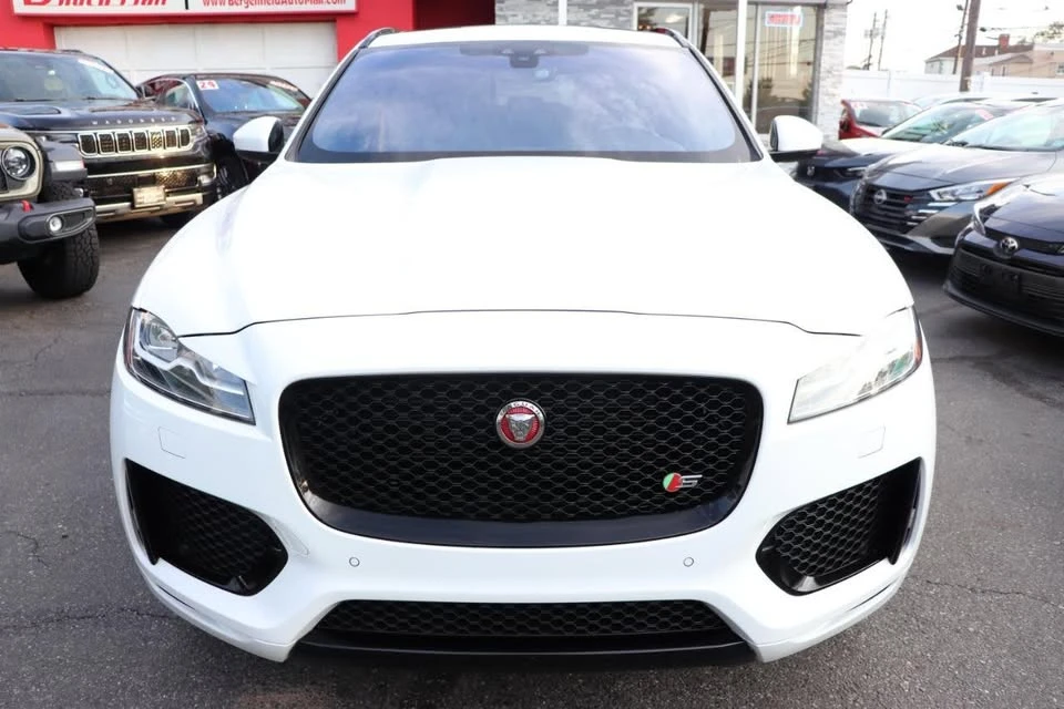 2020 Jaguar F-Pace - Image 8 of 20