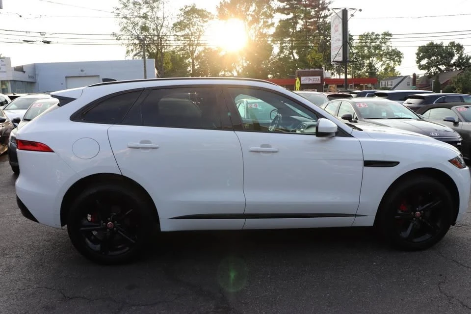 2020 Jaguar F-Pace - Image 6 of 20