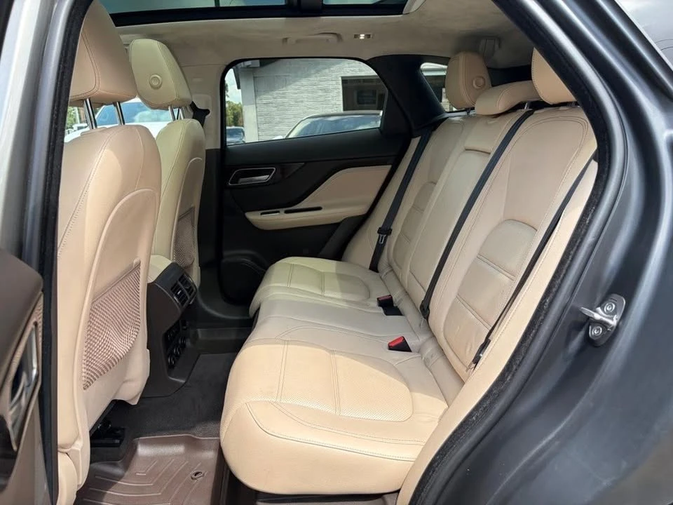 2020 Jaguar F-Pace - Image 16 of 20