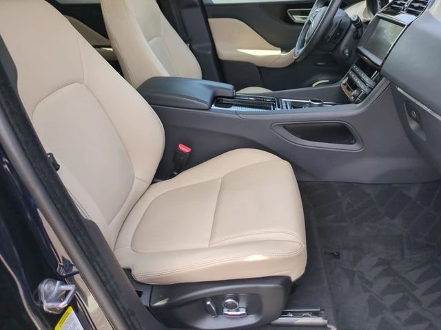 2020 Jaguar F-Pace - Image 13 of 20