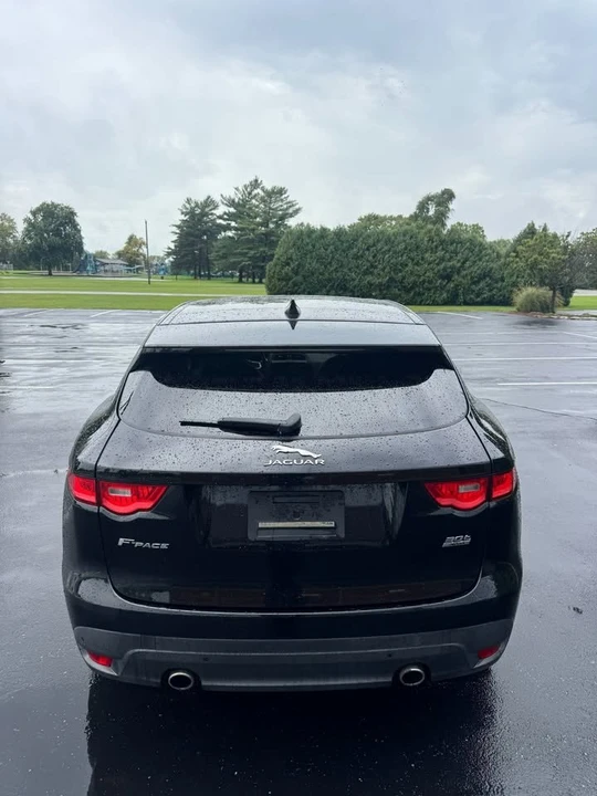 2020 Jaguar F-Pace - Image 4 of 18