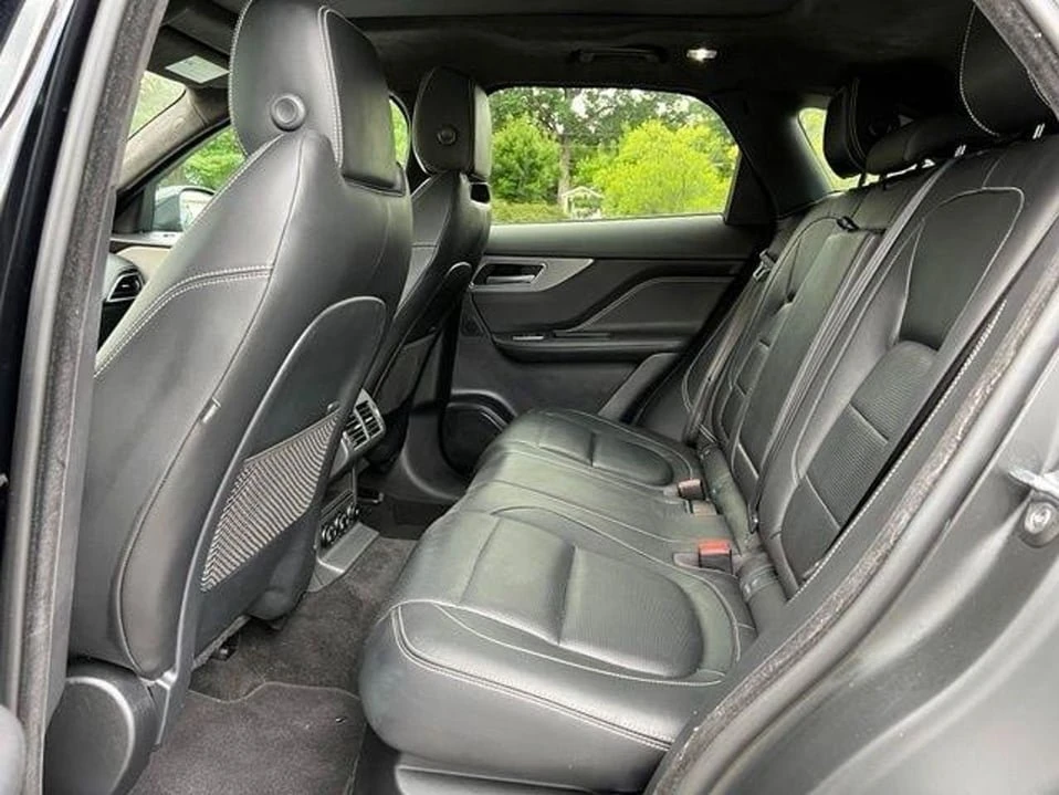 2020 Jaguar F-Pace - Image 16 of 20