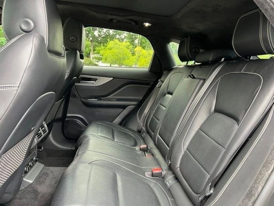2020 Jaguar F-Pace - Image 17 of 20