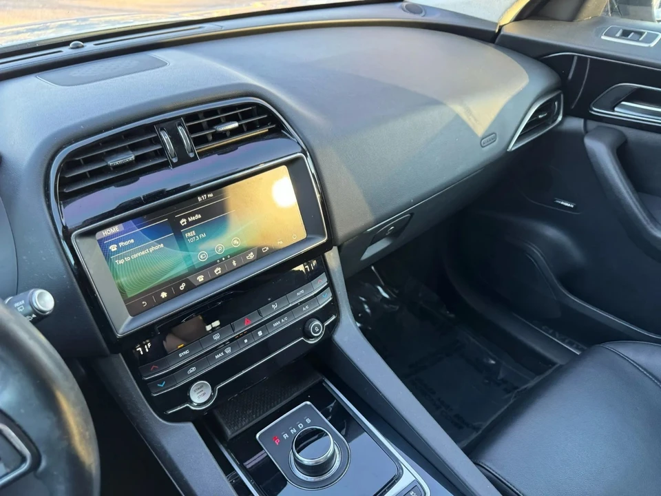 2020 Jaguar F-Pace - Image 21 of 21