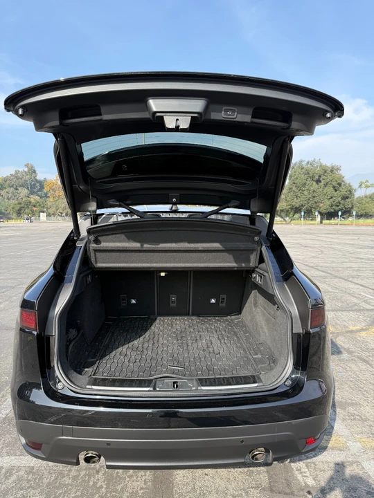 2020 Jaguar F-Pace - Image 19 of 19