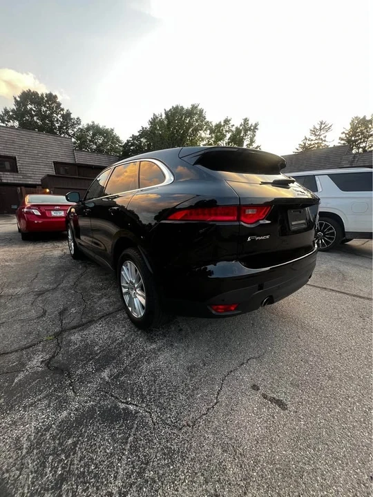 2020 Jaguar F-Pace - Image 13 of 17