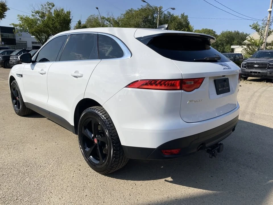 2020 Jaguar F-Pace - Image 9 of 20