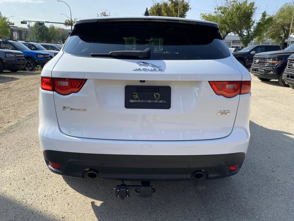 2020 Jaguar F-Pace - Image 5 of 20