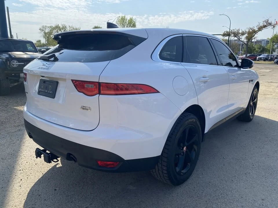 2020 Jaguar F-Pace - Image 7 of 20