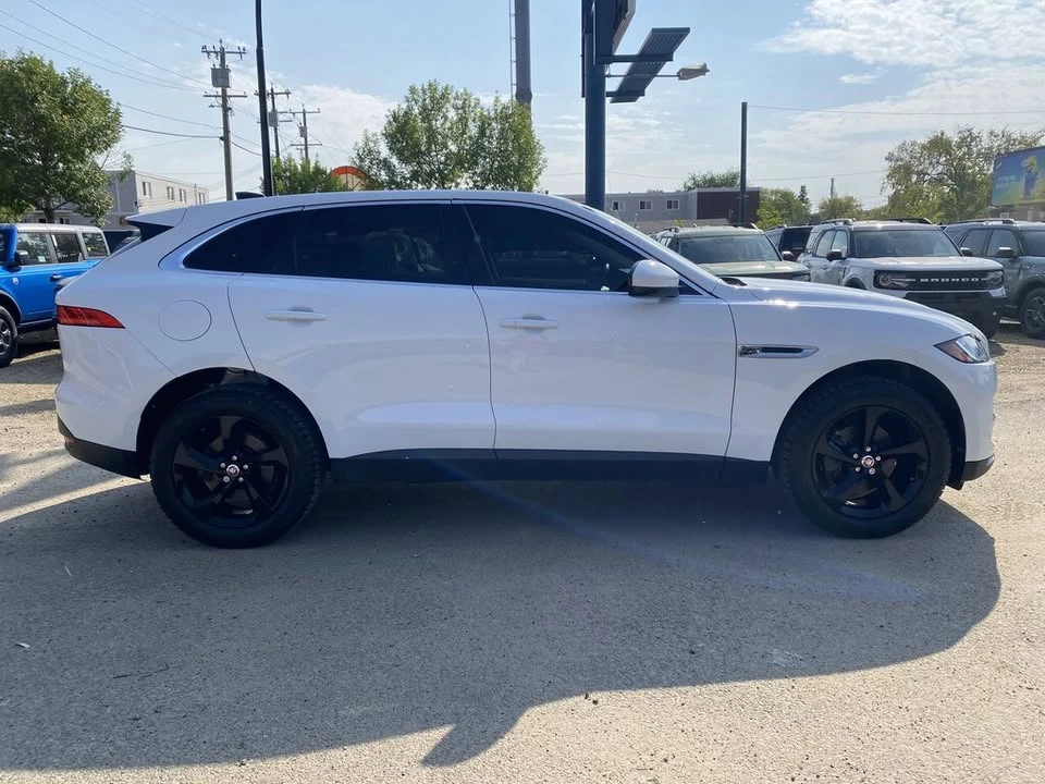 2020 Jaguar F-Pace - Image 4 of 20