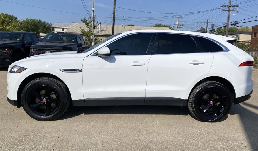2020 Jaguar F-Pace - Image 2 of 18
