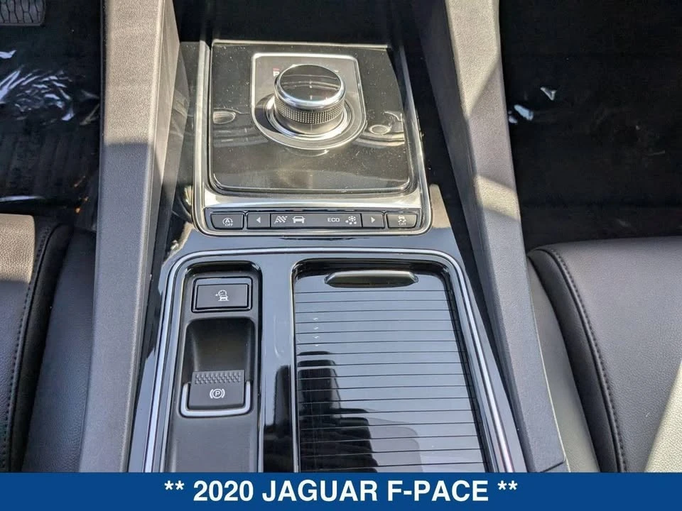 2020 Jaguar F-Pace - Image 15 of 16