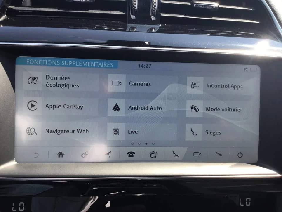 2020 Jaguar F-Pace - Image 17 of 20