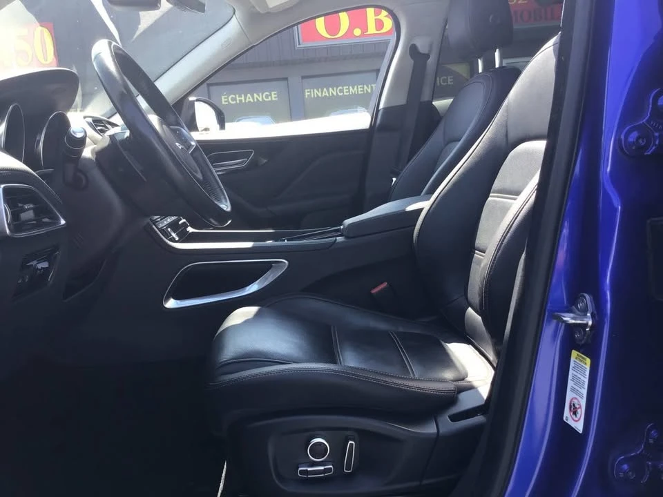 2020 Jaguar F-Pace - Image 13 of 20