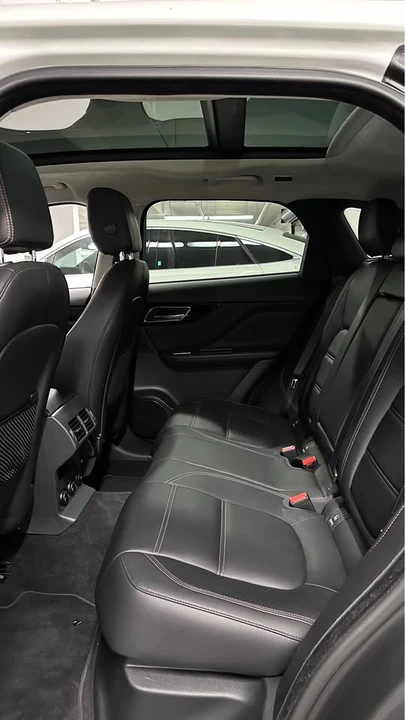 2020 Jaguar F-Pace - Image 14 of 16