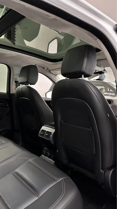 2020 Jaguar F-Pace - Image 12 of 16