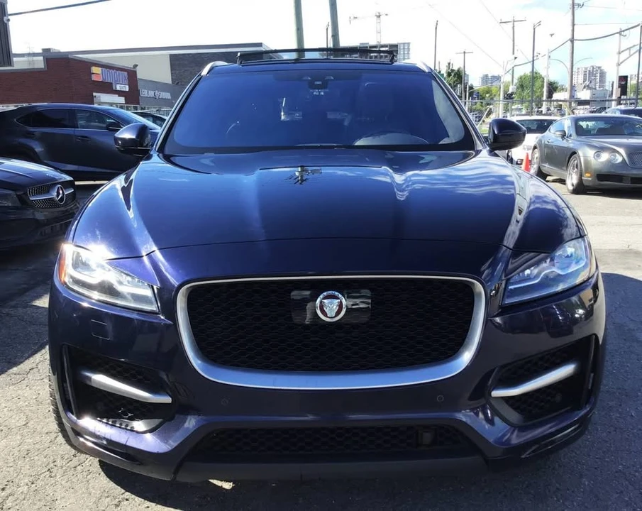 2020 Jaguar F-Pace - Image 4 of 20