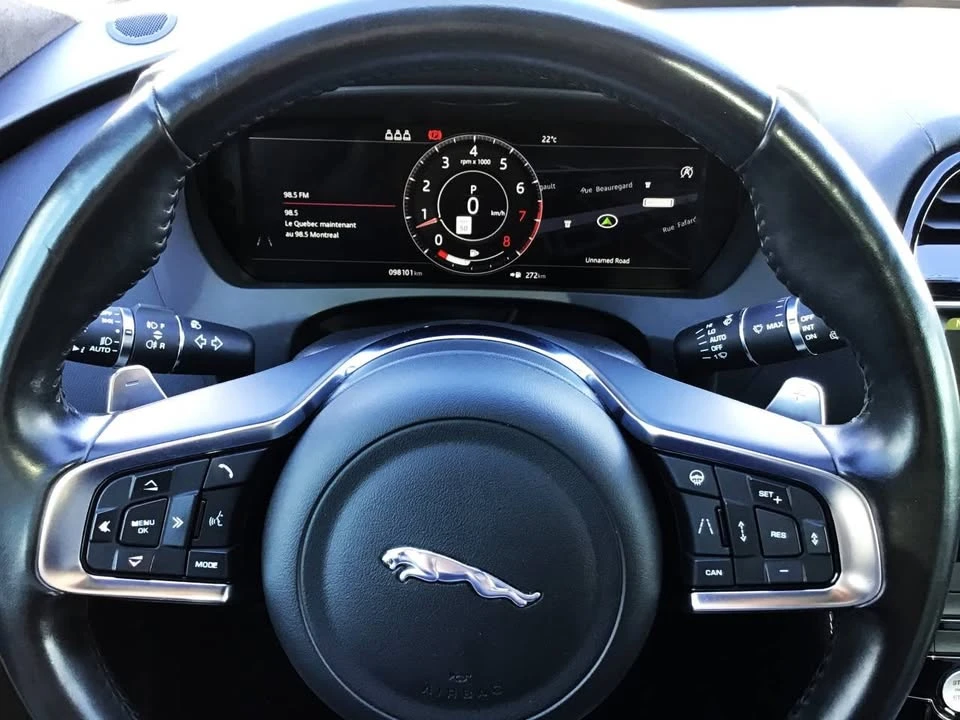 2020 Jaguar F-Pace - Image 19 of 20