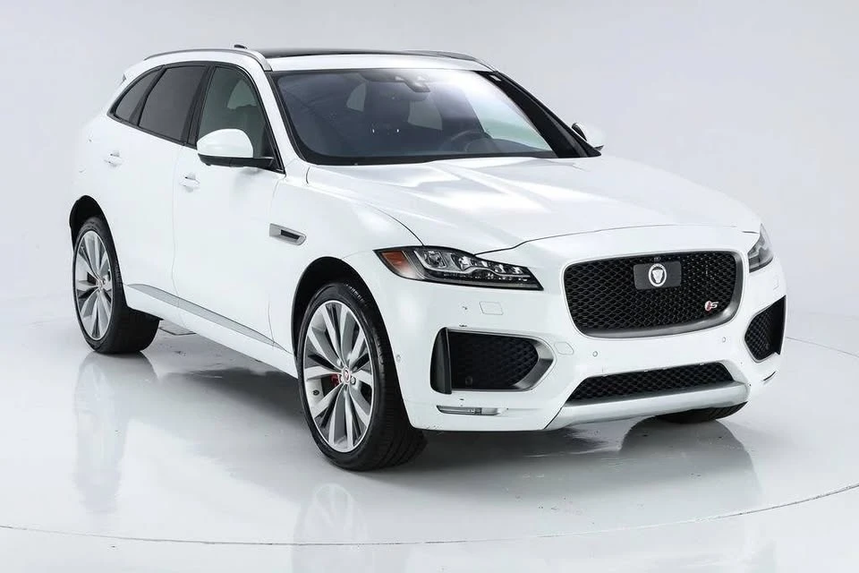 2020 Jaguar F-Pace - Image 7 of 16
