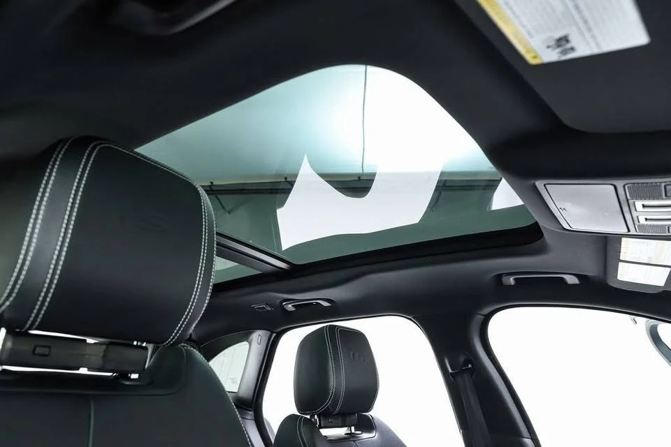 2020 Jaguar F-Pace - Image 14 of 16