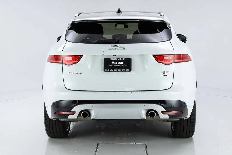 2020 Jaguar F-Pace - Image 4 of 16