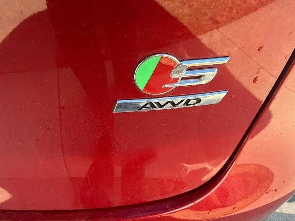 2020 Jaguar F-Pace - Image 13 of 20