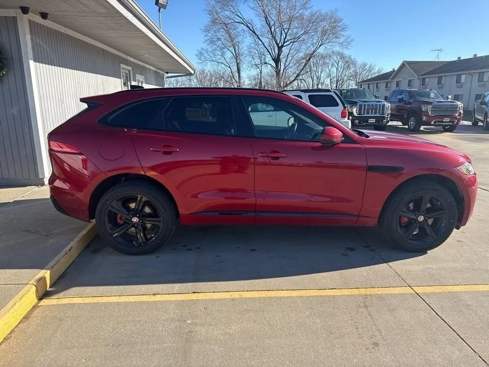 2020 Jaguar F-Pace - Image 6 of 20