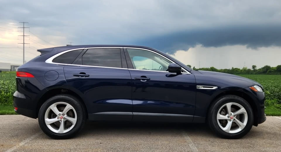 2020 Jaguar F-Pace - Image 6 of 18
