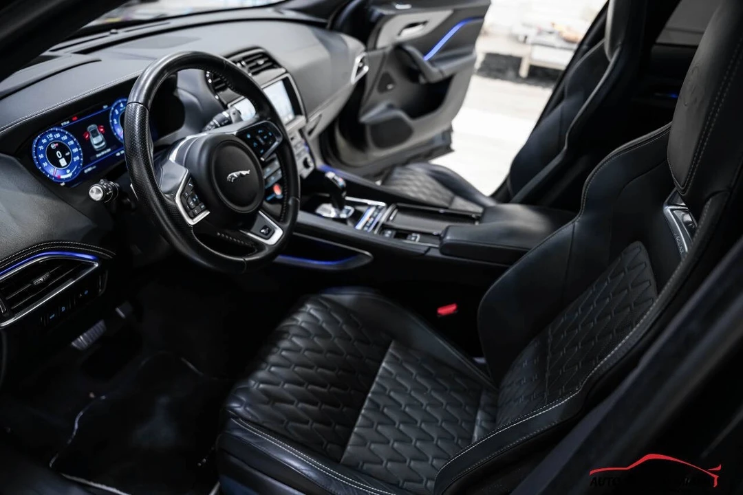 2020 Jaguar F-Pace SVR - Image 8 of 21