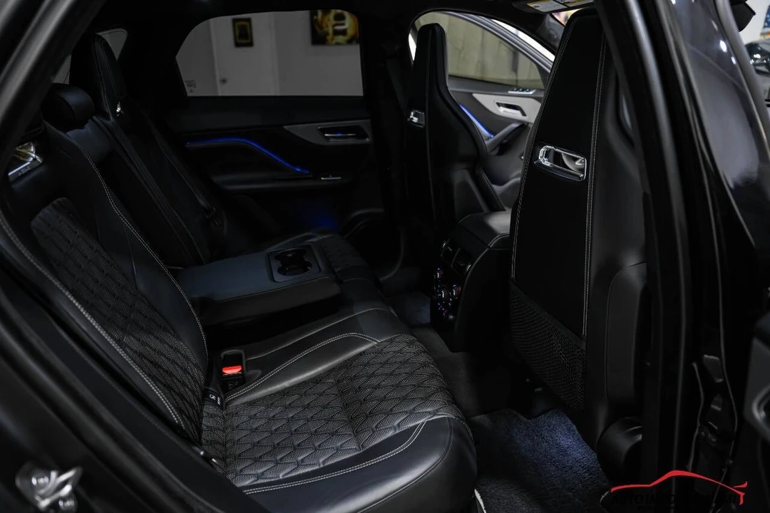 2020 Jaguar F-Pace SVR - Image 10 of 21