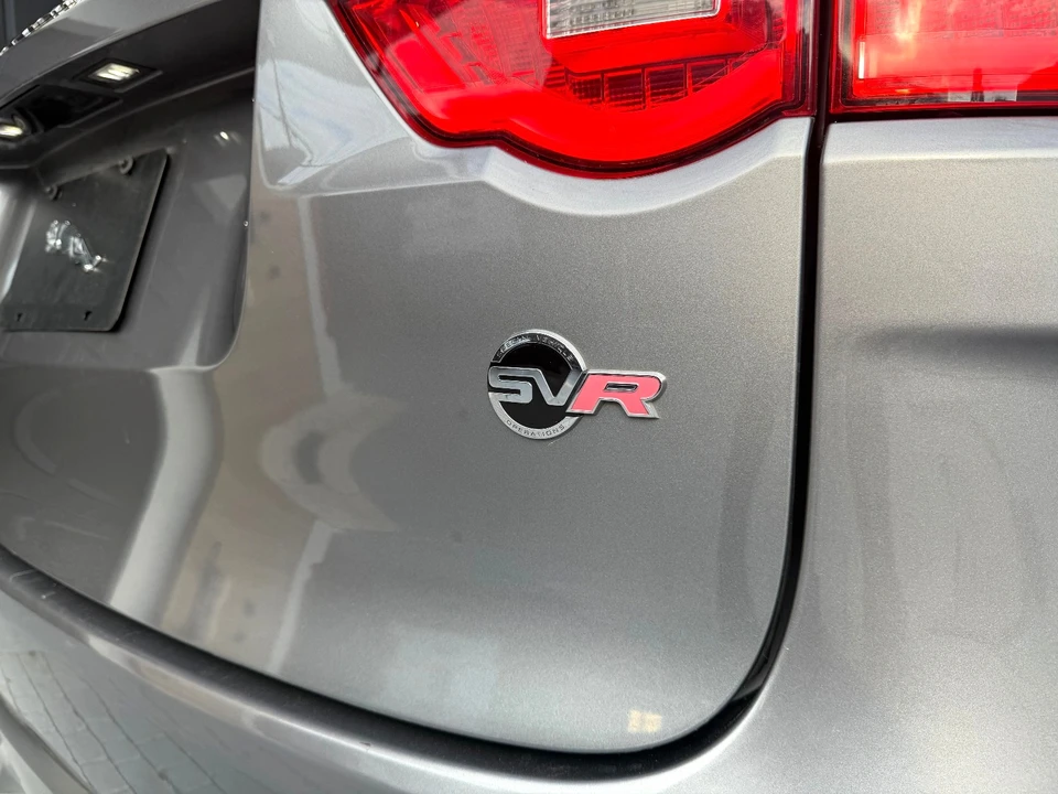 2020 Jaguar F-Pace SVR - Image 17 of 21