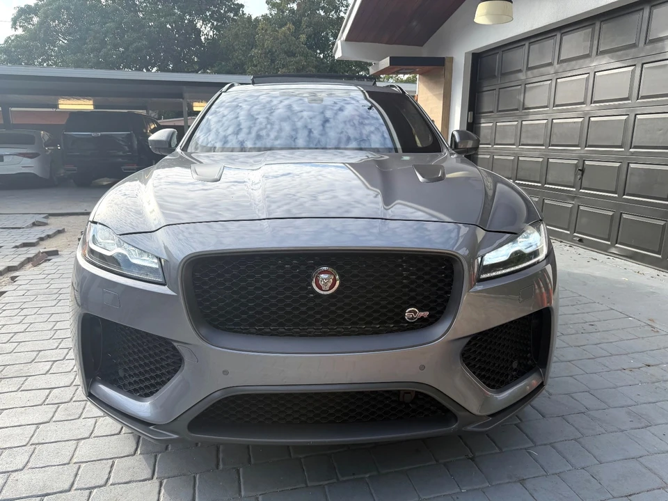 2020 Jaguar F-Pace SVR - Image 8 of 21