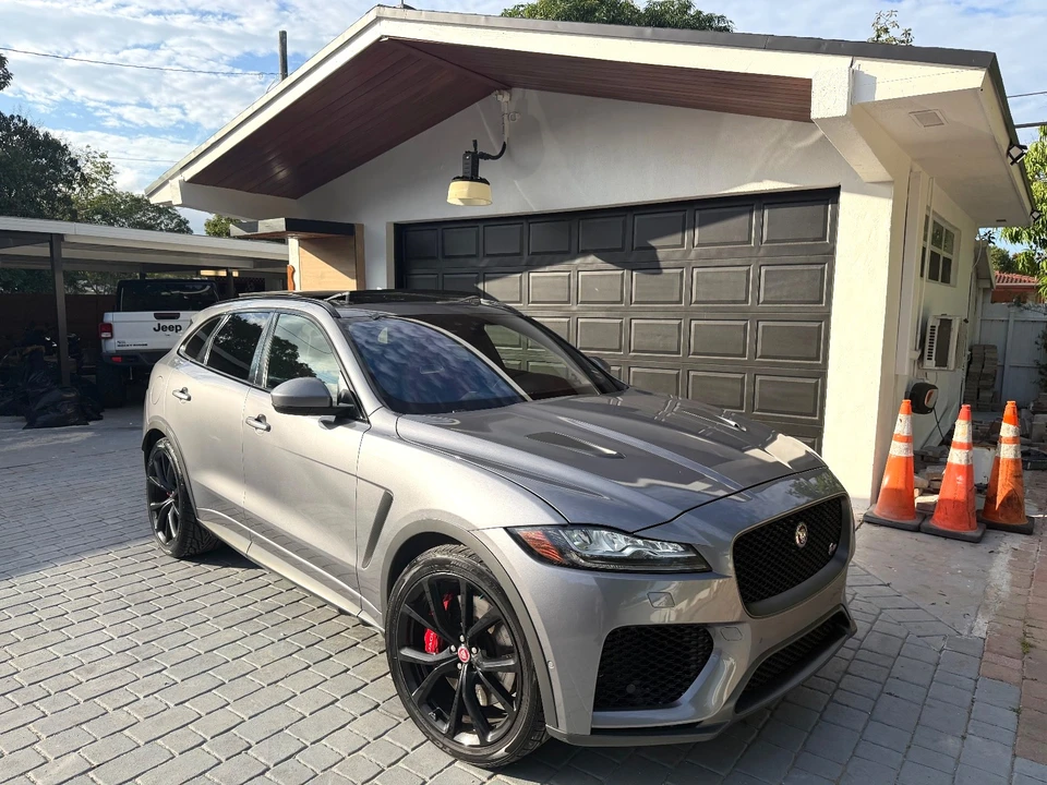 2020 Jaguar F-Pace SVR - Image 3 of 21