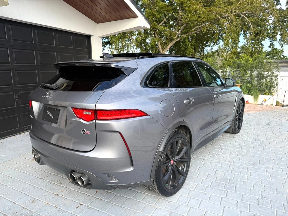 2020 Jaguar F-Pace SVR - Image 14 of 21