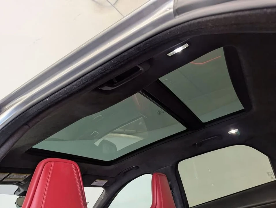 2020 Jaguar F-Pace SVR - Image 11 of 12