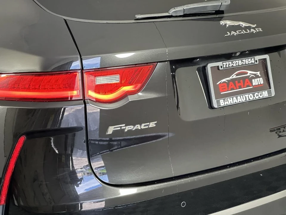 2020 Jaguar F-Pace SVR - Image 17 of 21