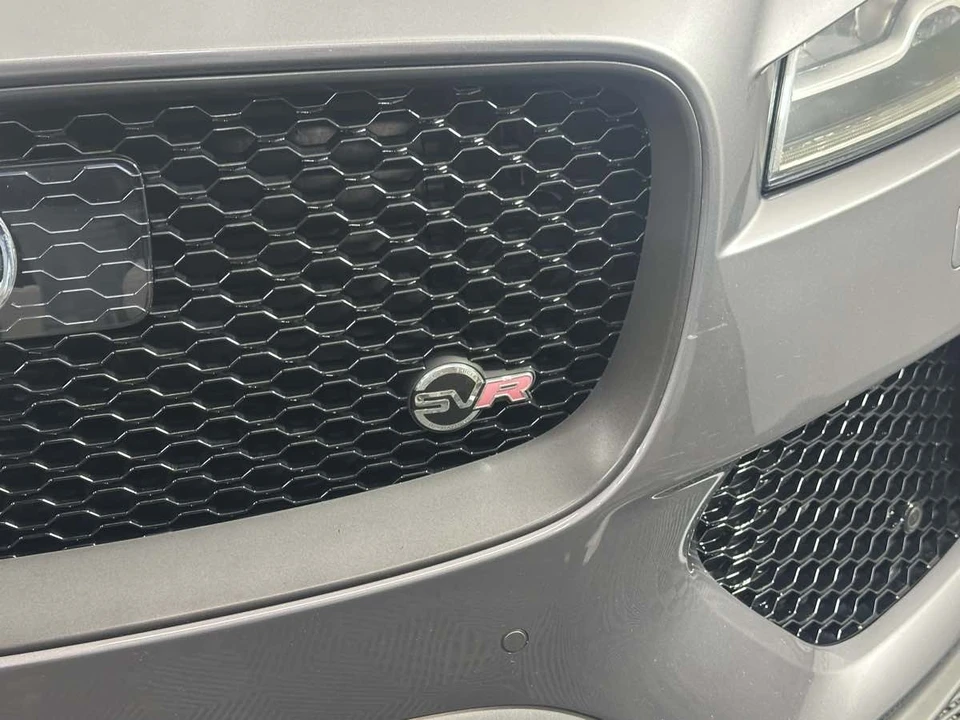 2020 Jaguar F-Pace SVR - Image 14 of 21