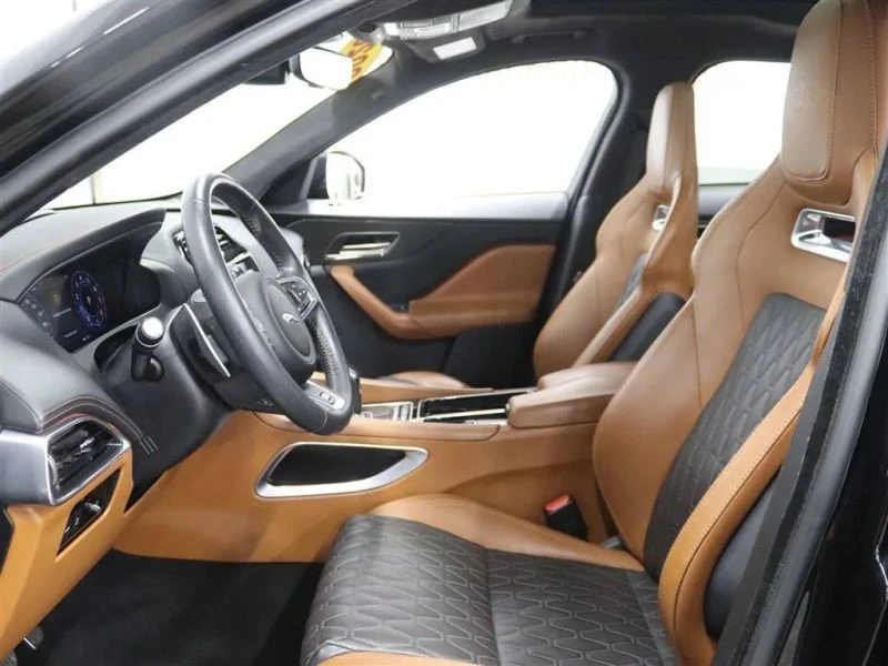 2020 Jaguar F-Pace SVR - Image 10 of 12