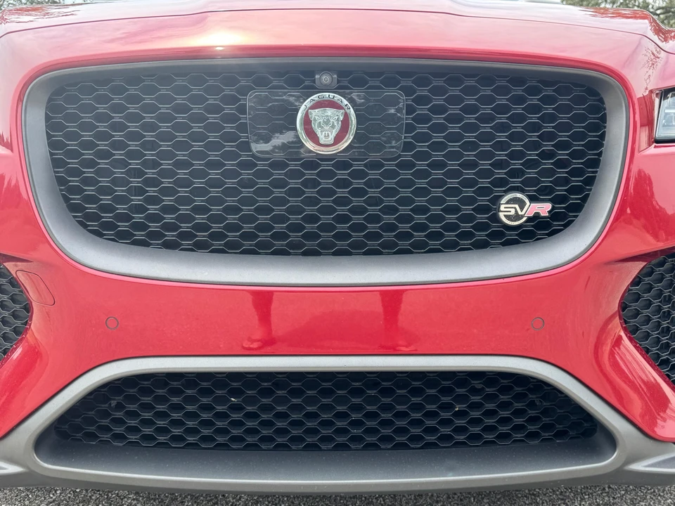 2020 Jaguar F-Pace SVR - Image 19 of 31